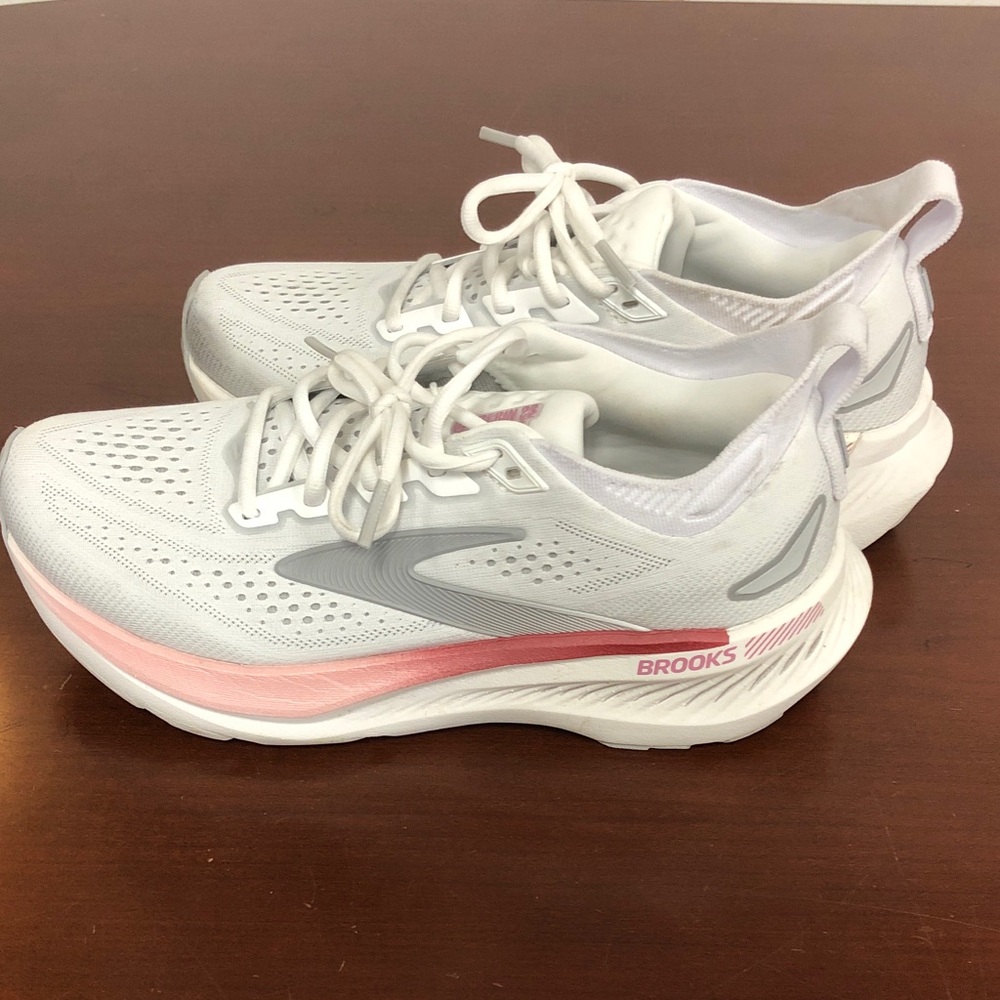 Brooks Women's White & Pink Running Shoes